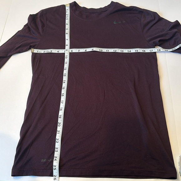 Nike Men’s Dri-Fit Brown Color Long Sleeves Shirt - Picture 5 of 5